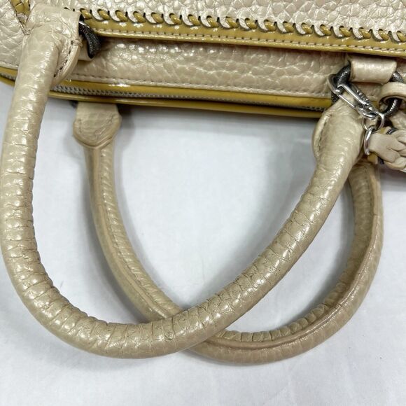 Brighton Metallic Cream Pebbled Leather Dual Handle Satchel U197302 Tassel Charm - Picture 8 of 14